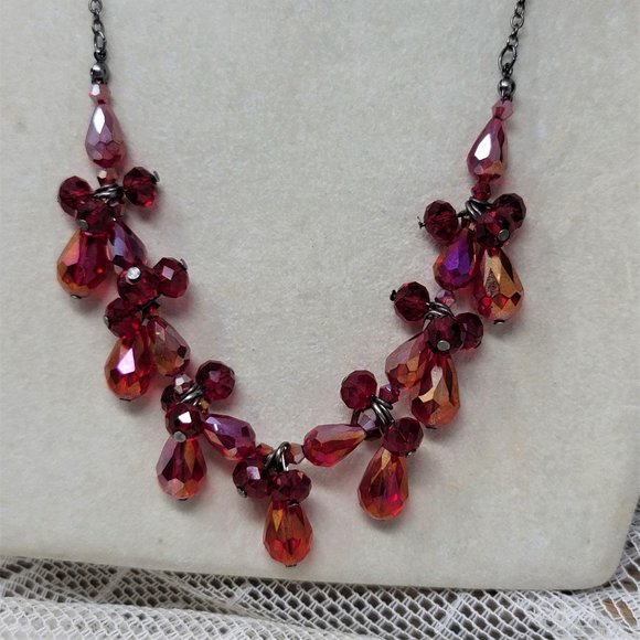 Sparkling Red Beaded Tear Drop Necklace Choker 16 - Picture 1 of 7